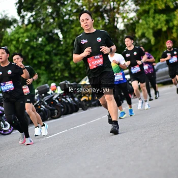 Runner Photo 4109935