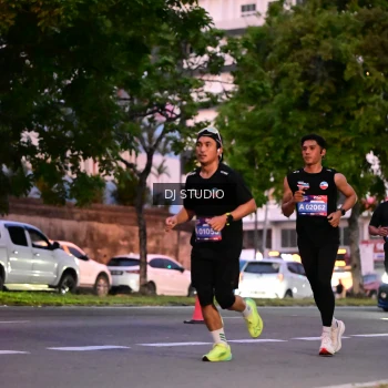 Runner Photo 4109943