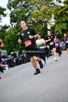 Runner Photo 4109946