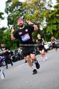Runner Photo 4109976