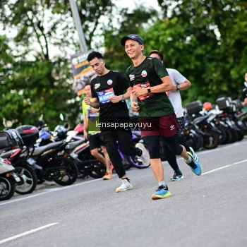 Runner Photo 4110007