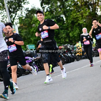 Runner Photo 4110020
