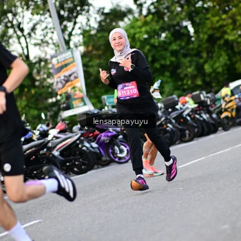 Runner Photo 4110033