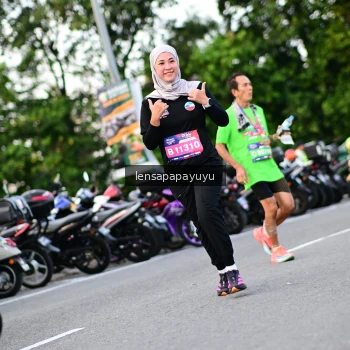 Runner Photo 4110042