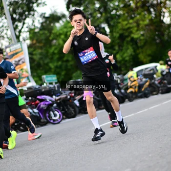 Runner Photo 4110053