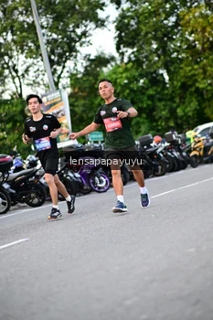 Runner Photo 4110055