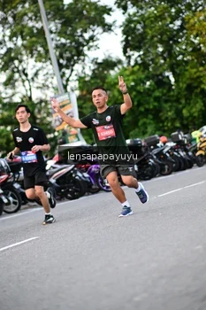 Runner Photo 4110060