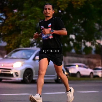 Runner Photo 4110063