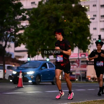 Runner Photo 4110071
