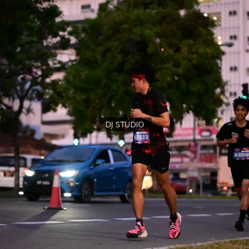 Runner Photo 4110073