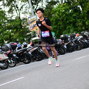 Runner Photo 4110082