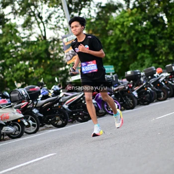 Runner Photo 4110083