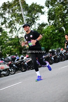 Runner Photo 4110090