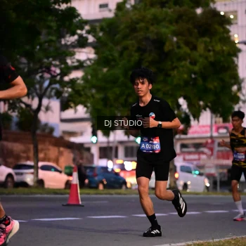 Runner Photo 4110097