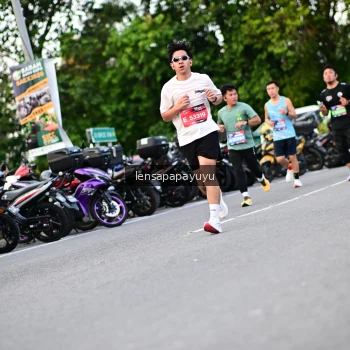 Runner Photo 4110099