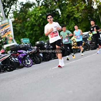 Runner Photo 4110101