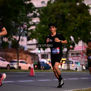 Runner Photo 4110104