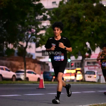 Runner Photo 4110105