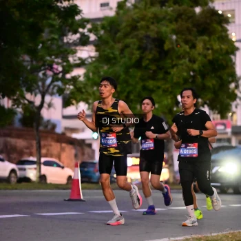 Runner Photo 4110123