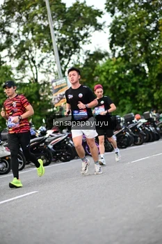 Runner Photo 4110138