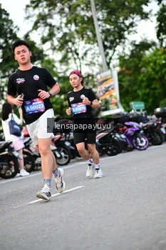 Runner Photo 4110140