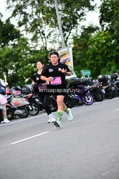 Runner Photo 4110151