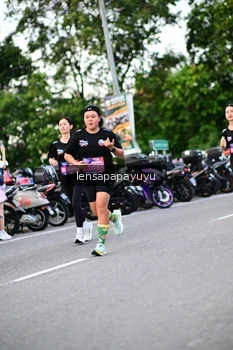 Runner Photo 4110152