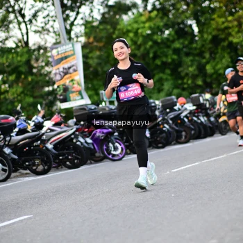 Runner Photo 4110158