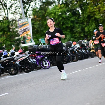 Runner Photo 4110160