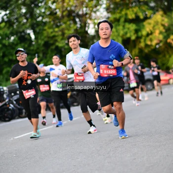 Runner Photo 4110174