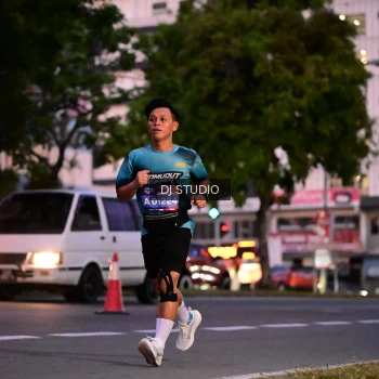Runner Photo 4110179