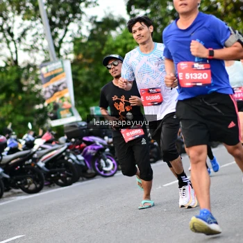 Runner Photo 4110187