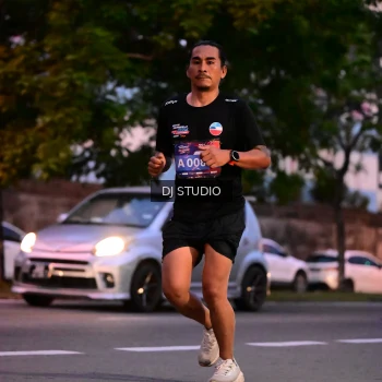 Runner Photo 4110191