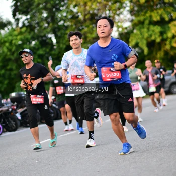 Runner Photo 4110193
