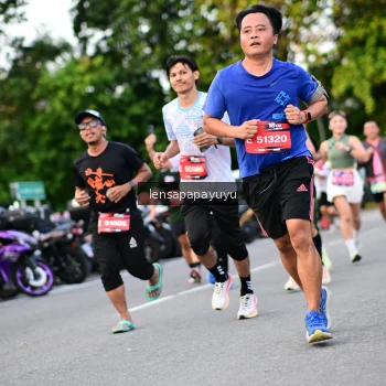 Runner Photo 4110194