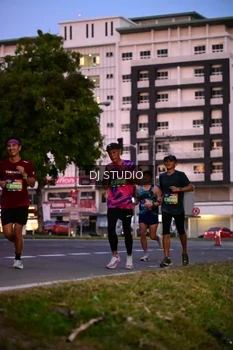 Runner Photo 4110238