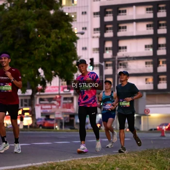 Runner Photo 4110251