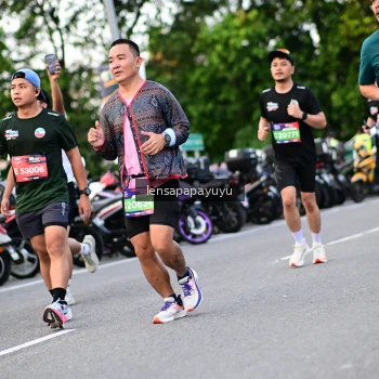 Runner Photo 4110262
