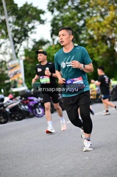 Runner Photo 4110265