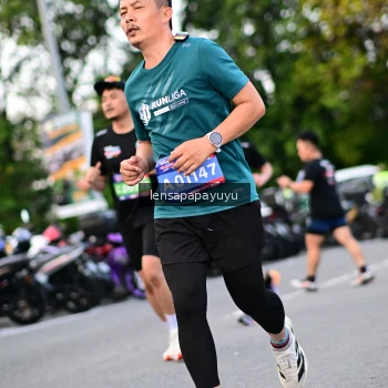 Runner Photo 4110273