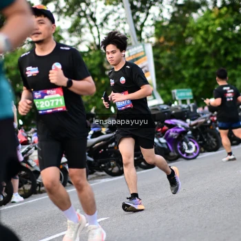 Runner Photo 4110280