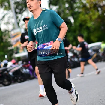 Runner Photo 4110281