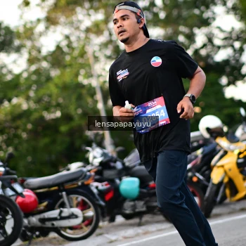 Runner Photo 4110290