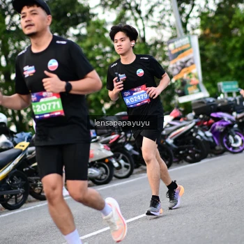 Runner Photo 4110291
