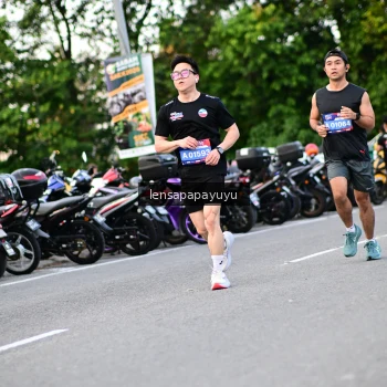 Runner Photo 4110295