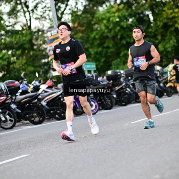Runner Photo 4110309