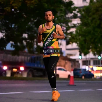 Runner Photo 4110333