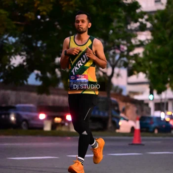 Runner Photo 4110337