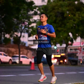 Runner Photo 4110363
