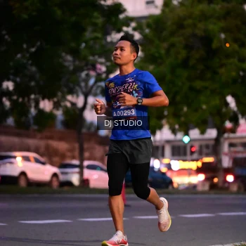 Runner Photo 4110368